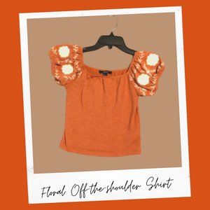 Floral Off-the-shoulder Shirt